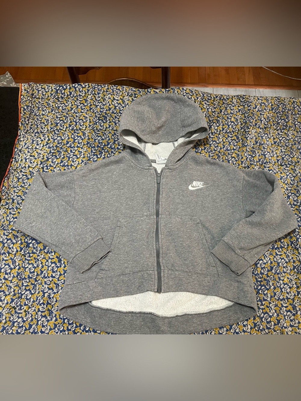 Nike sweatshirt jacket